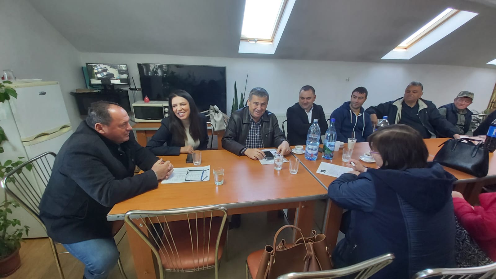 Senatorul Claudia Mihaela Banu s-a întâlnit în localitatea Stroești cu administrația liberală pentru a discuta despre proiectele în proces de derulare la nivel local