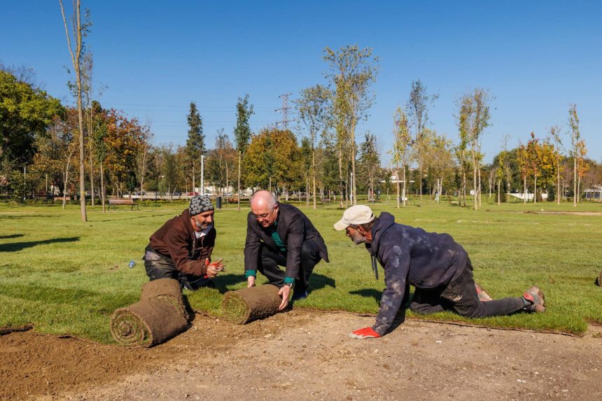 Cluj-Napoca: Primarul Emil Boc a anunțat că stadiul lucrărilor la Parcul Feroviarilor a ajuns la 90% și va fi finalizat până la sfârșitul anului