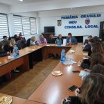 Arad: Primarul Călin Ilie Abrudan s-a întâlnit cu elevii și profesorii din Polonia prin programul ERASMUS