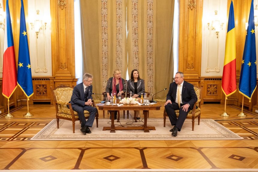 Preşedintele Senatului Nicolae Ciucă s-a întâlnit cu omologul său ceh Miloš Vystrčil la Palatul Parlamentului
