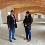 Președintele CJ Arad Iustin Cionca a vizitat șantierul de la Cetatea Ineului. Lucrările de restaurare fiind finalizate în proporție de 80%
