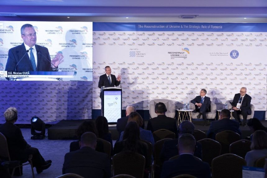 Preşedintele Senatului Nicolae Ciucă a vorbit la conferința ”Reconstrucția Ucrainei și rolul strategic al României” despre ajutorul acordat de România pentru reconstrucția Ucrainei