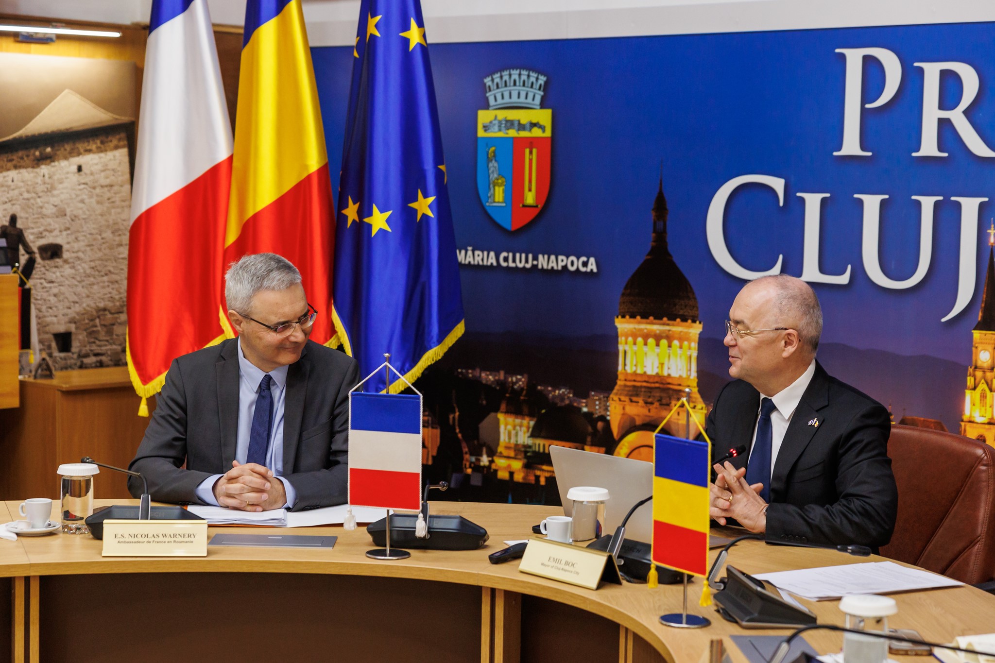 Primarul Emil Boc a primit vizita ambasadorului Republicii Franceze în România la primăria Cluj Napoca