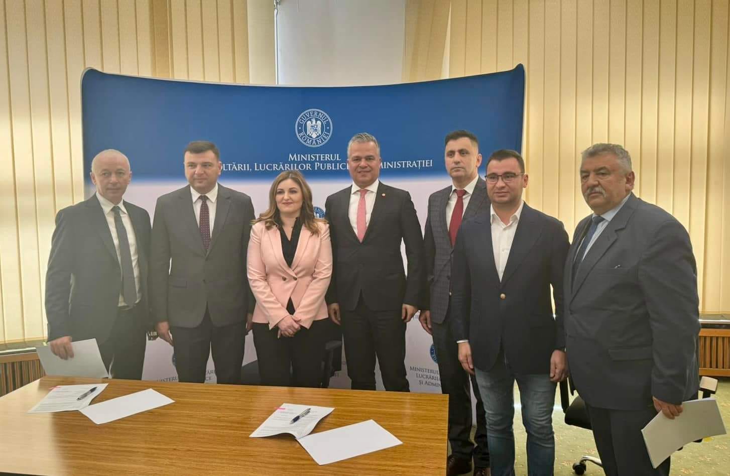 Președintele CJ Arad Iustin Cionca au fost semnate contractele de finanțare pentru Vârfurile, Sântana, Şeitin și Bocsig prin PNI Anghel Saligny