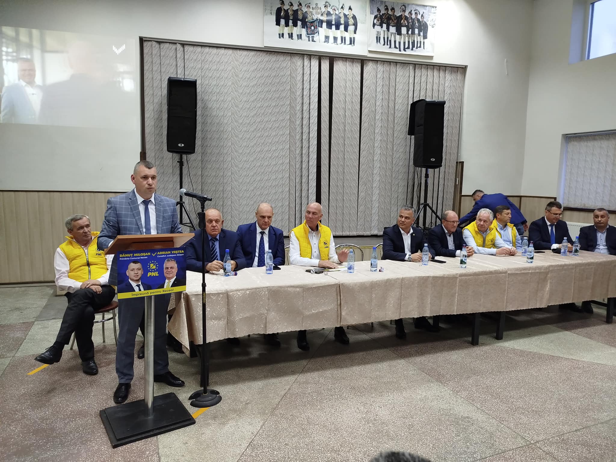 Brașov Ministrul Adrian Veștea a participat la lansarea candidaților PNL pentru primăriile din Mândra și Recea