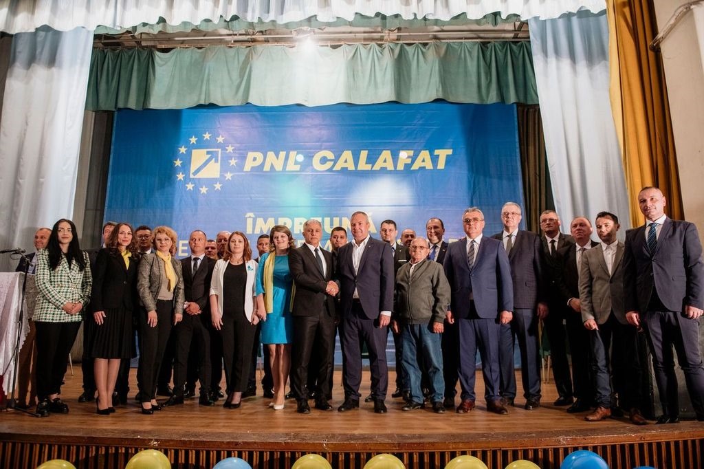 Preşedintele PNL Nicolae Ciucă Dezvoltarea municipiului Calafat depinde de obținerea a încă unui mandat de către primarul liberal Dorel Mituletu